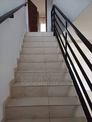 4chbre Duplex dans Gbmlbusiness1998, Grand-Bassam à Vendre