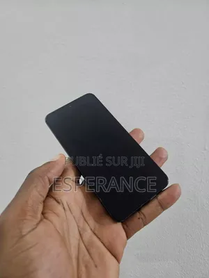Neuf Samsung Galaxy S22 5G 128 GB Noir