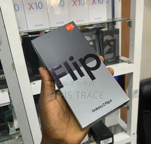 Neuf Samsung Galaxy Z Flip4 512 GB Bleu