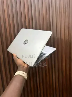 Neuf HP EliteBook 840 G3 8GB Intel Core I5 SSD 256GB