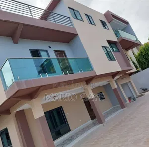 10chbre Duplex dans Mario, Cocody à Vendre