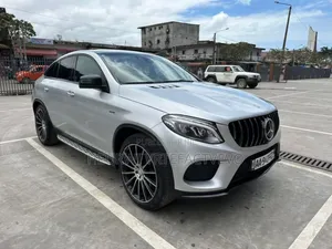 Mercedes-Benz GLE-Class GLE 400 4MATIC 2017 Gris