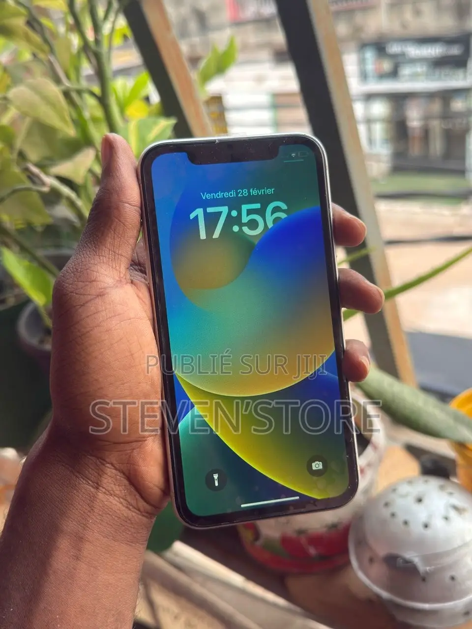 Apple iPhone 11 64 GB Blanc