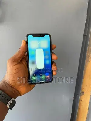 Apple iPhone 11 64 GB Noir