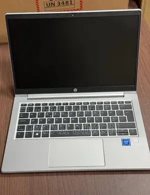 Neuf Ordinateur Portable HP ProBook 440 G10 8GB Intel Core I3 SSD 256GB