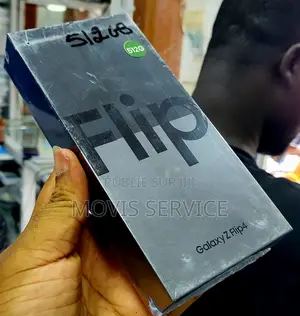 Neuf Samsung Galaxy Z Flip4 512 GB Bleu