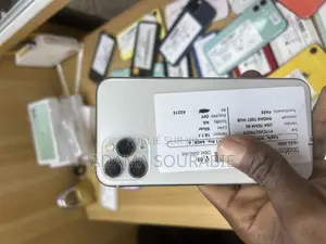 Apple iPhone 11 Pro 256 GB Doré