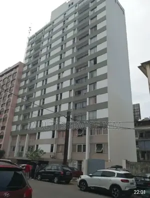 Furnished 20chbre Maison dans Icm Immobilier, Cocody à Vendre