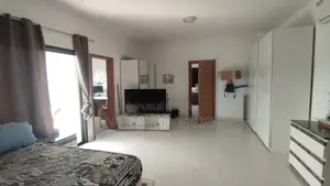 6chbre Maison dans Ismael Coulibaly, Cocody à Vendre