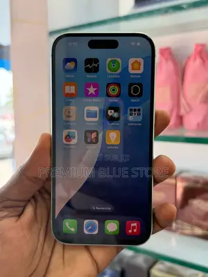 Neuf Apple iPhone 15 128 GB Vert