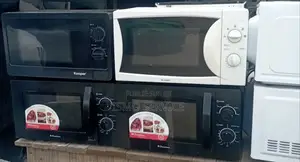 Des Micro Ondes Disponibles en Très Bon État
