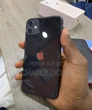 Apple iPhone 11 64 GB Noir