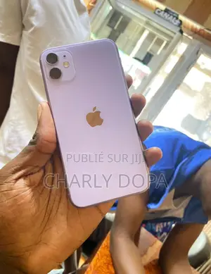 Apple iPhone 11 64 GB Jaune