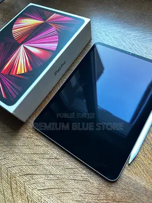 Nouveau Apple iPad Pro 13 (2025) 128 GB Bleu