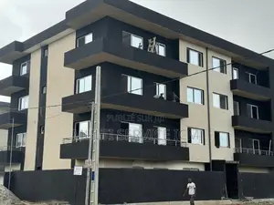 3chbre Duplex dans Cocody à Vendre