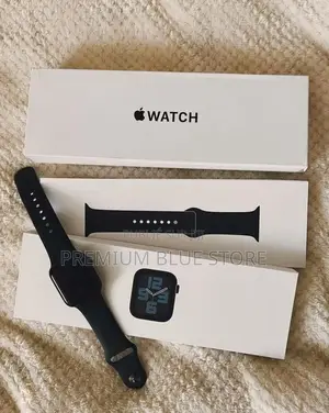 Apple Watch Série 10 42 Mm Quasi Neuf Avec Le Carton