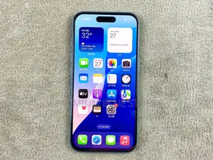 Neuf Apple iPhone 16 128 GB Autre