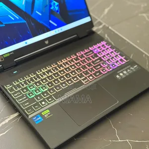 Neuf Acer Predator Helios 16 16GB Intel Core I7 SSD 1T
