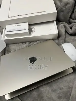 Neuf Pomme MacBook Air 2024 M3 13-Inch 32GB Apple M3 HDD+SSD 1T