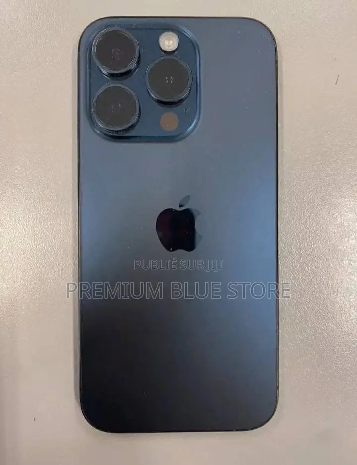 Neuf Pomme iPhone 15 Pro 128 GB Autre