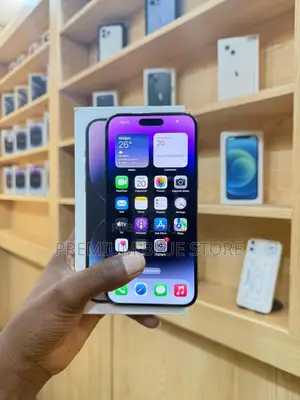 Nouveau Apple iPhone 14 Pro Max 128 GB Violet