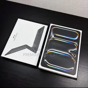 Nouveau Apple iPad Pro 13 (2024) 256 GB Autre