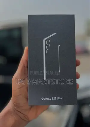 Neuf Samsung Galaxy S25 Ultra 256 GB Gris