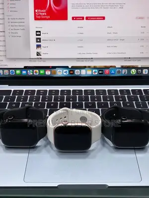 Apple Watch Série 10 46mm Quasi Neuf Importés