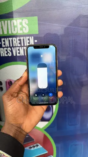 Pomme iPhone 11 Pro 64 GB Doré