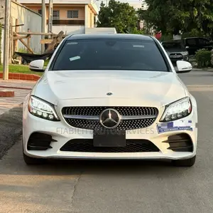 Mercedes-Benz C300 2021 Blanc