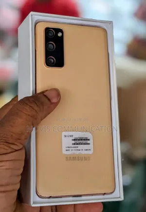 Neuf Samsung Galaxy S20 FE 128 GB Orange