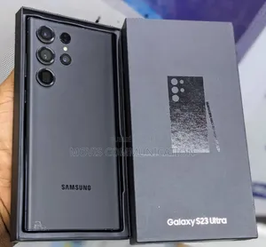 Neuf Samsung Galaxy S23 Ultra 256 GB Noir