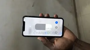 Pomme iPhone 11 64 GB Noir