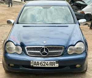 Mercedes-Benz C-Class 2004 Bleu