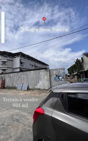Terrain a Vendre Angre 8e Tranche a Cote De Hôtel BNB