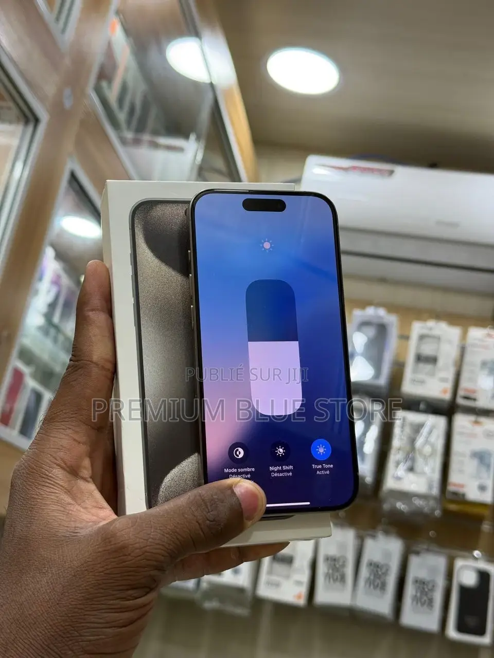 Neuf Apple iPhone 15 Pro 128 GB Gris