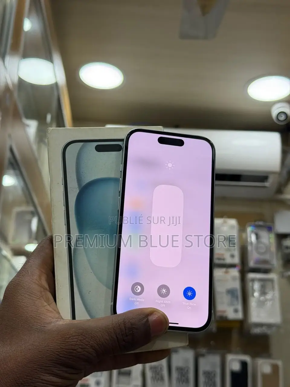 Neuf Pomme iPhone 15 128 GB Bleu