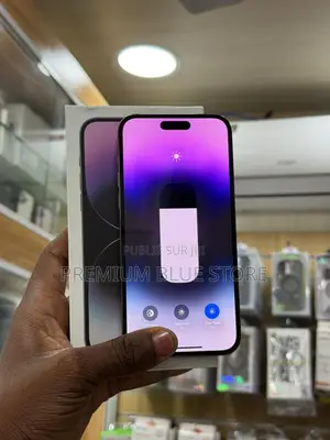 Nouveau Apple iPhone 14 Pro Max 128 GB Violet