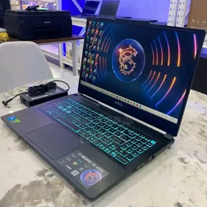 Neuf Ordinateur Portable MSI Cyborg 15 16GB Intel Core I5 SSD 512GB