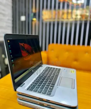 Neuf HP EliteBook 840 G3 24GB Intel Core I5 SSD 256GB