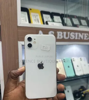 Neuf Pomme iPhone 11 128 GB Blanc
