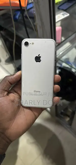 Apple iPhone 7 32 GB Argenté