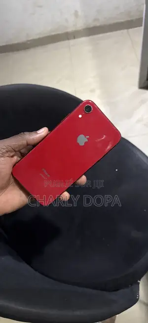 Apple iPhone XR 64 GB Rouge