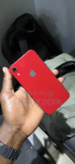 Apple iPhone XR 64 GB Rouge