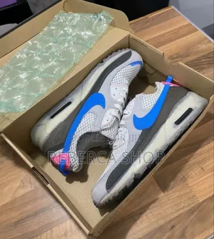 Paires Nike