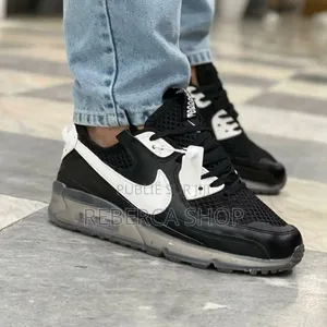 Paires Nike