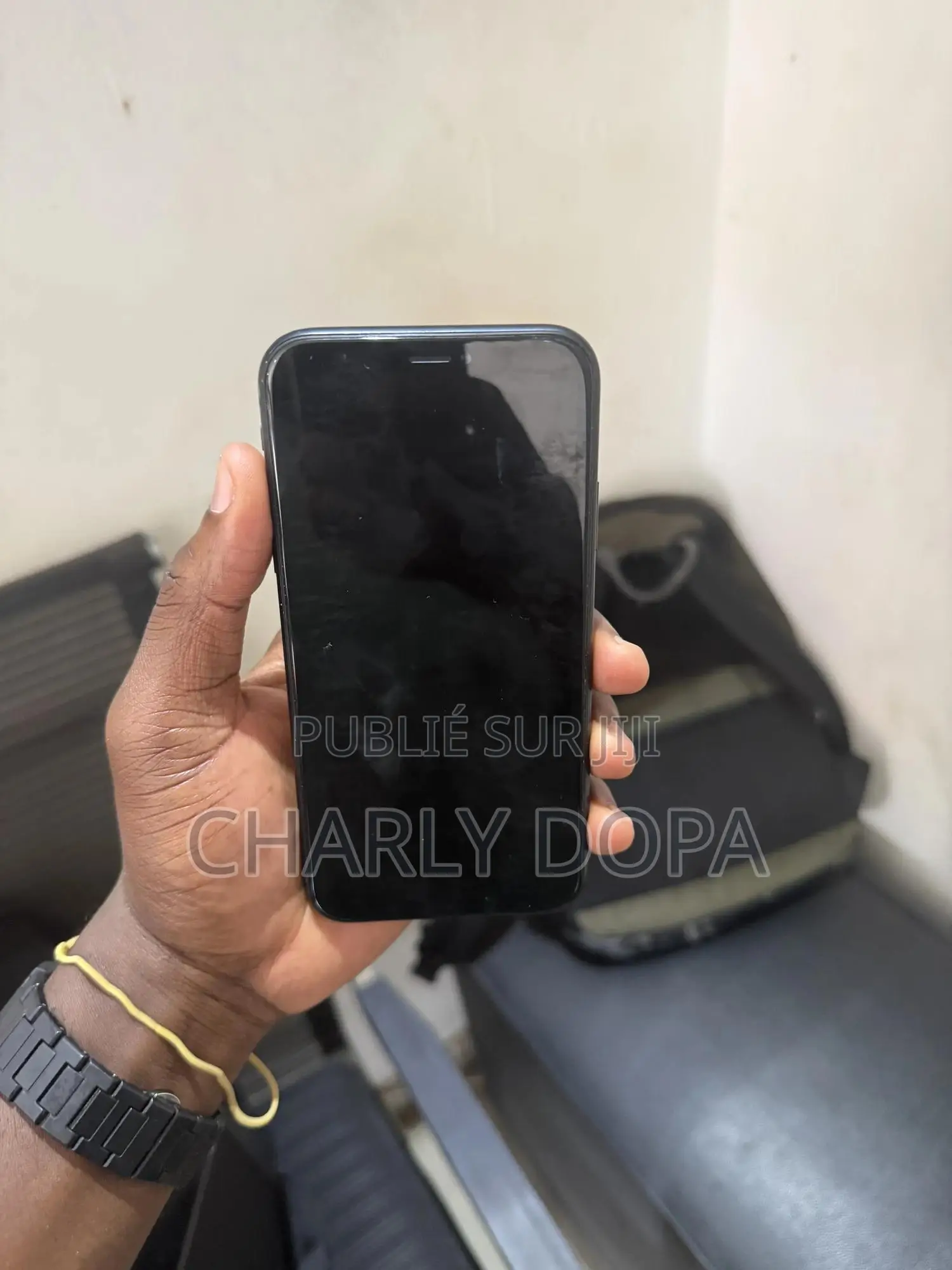 Apple iPhone XR 64 GB Noir