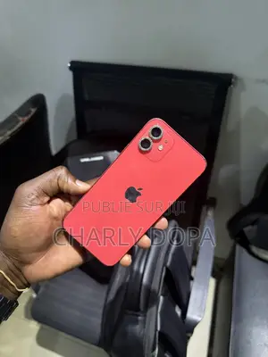 Apple iPhone 12 64 GB Rouge
