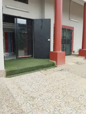 Magasin en Location
