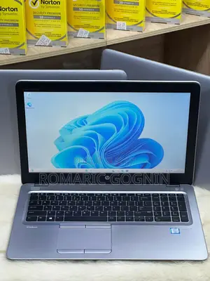 Neuf HP EliteBook 850 G3 16GB Intel Core I5 SSD 512GB